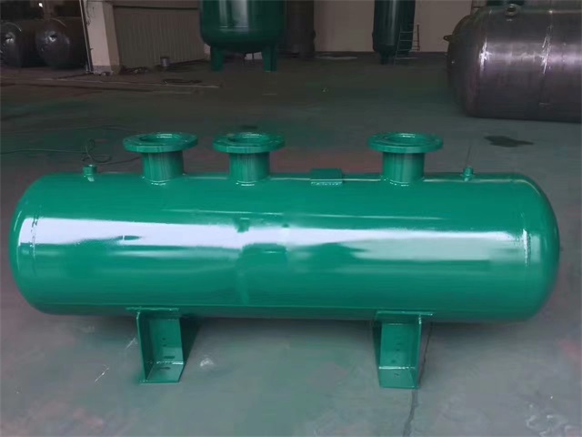 杨浦杨浦杨浦蒸汽分气缸1.jpeg